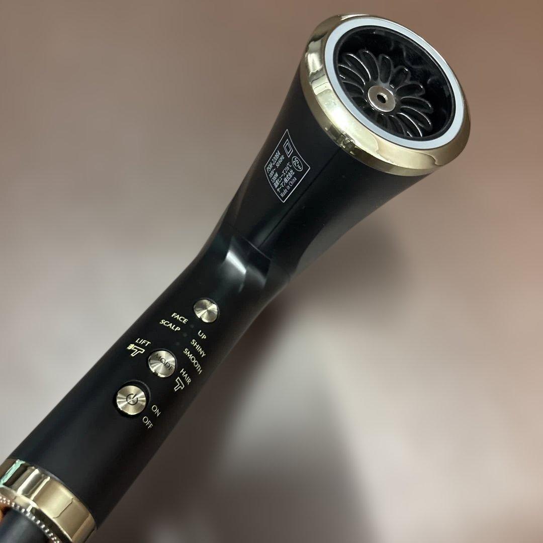 YAMAN プロフェッショナル ヘアドライヤー