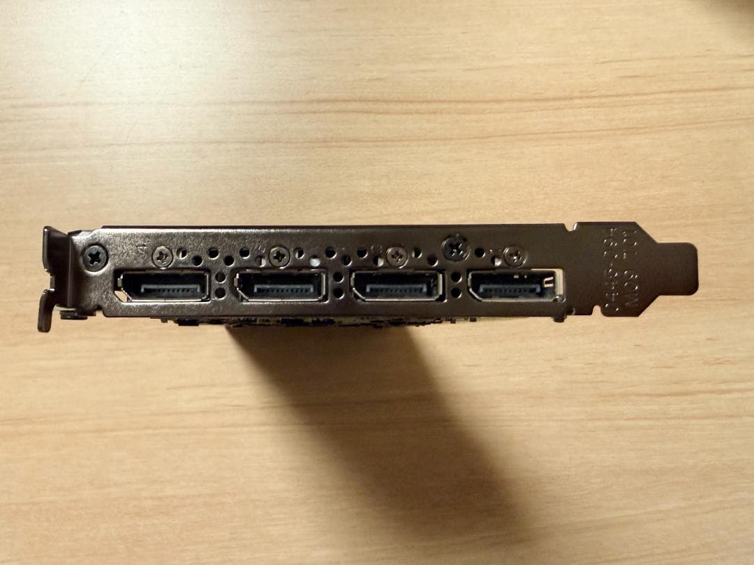 NVIDIA Quadro M4000 8GB 動作確認済 DP×4