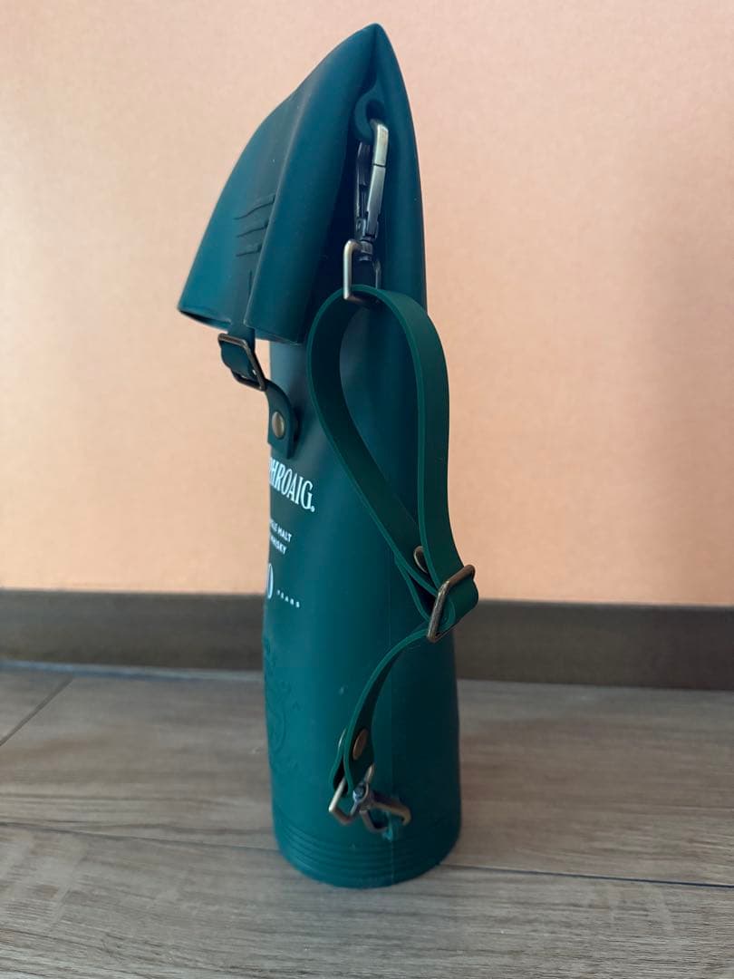 ラフロイグ　ロゴ入り　ボトル　ブーツ型ボトルケースのみ