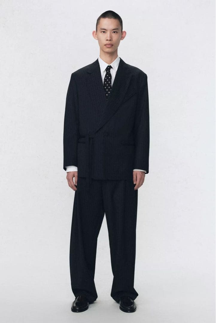 SOSHIOTSUKI X ZARA ピンストライプ柄スーツセットアップ