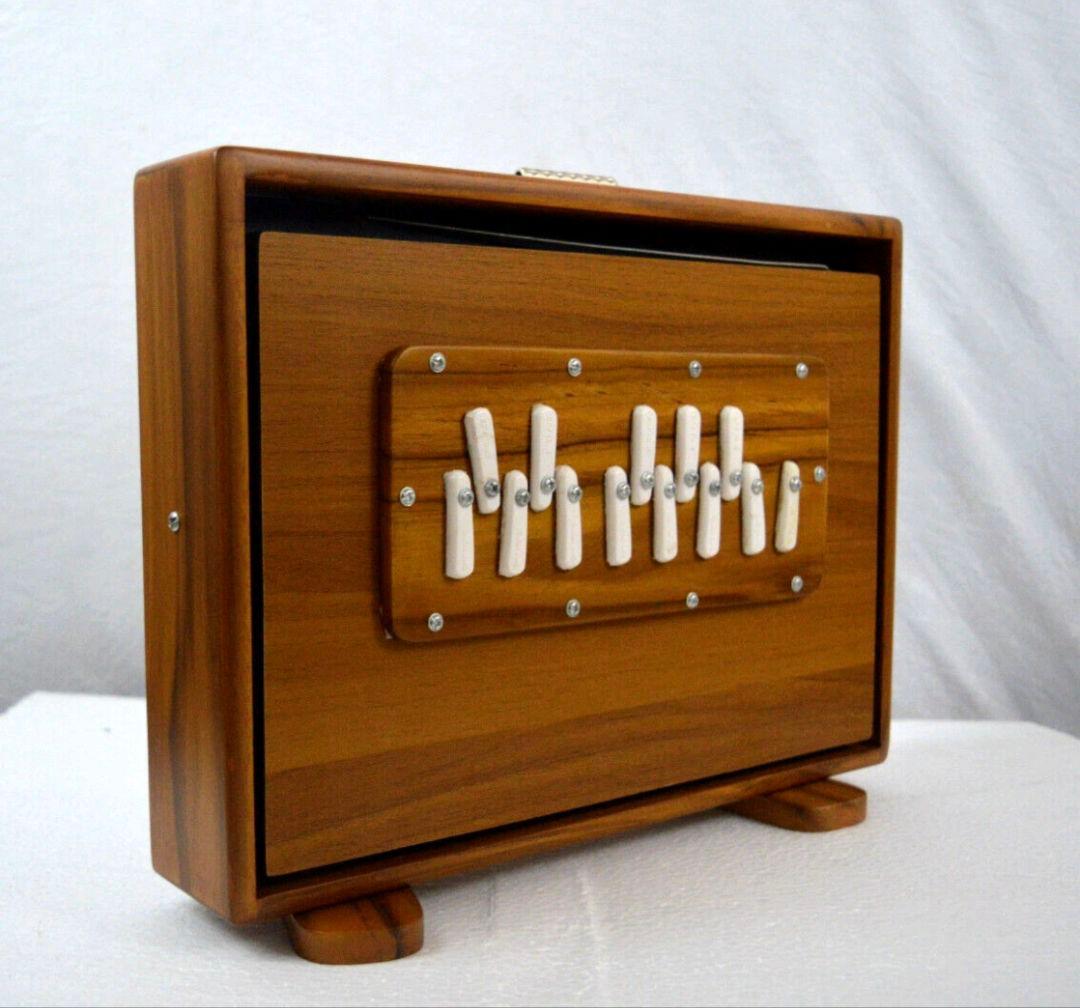 シュルティボックス