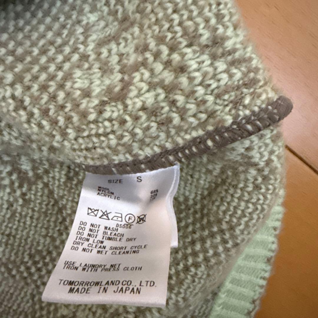 花柄ニットベスト