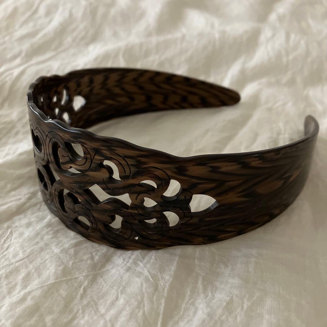 ALEXANDRE DE PARIS（アレクサンドル ドゥ パリ）カチューシャ