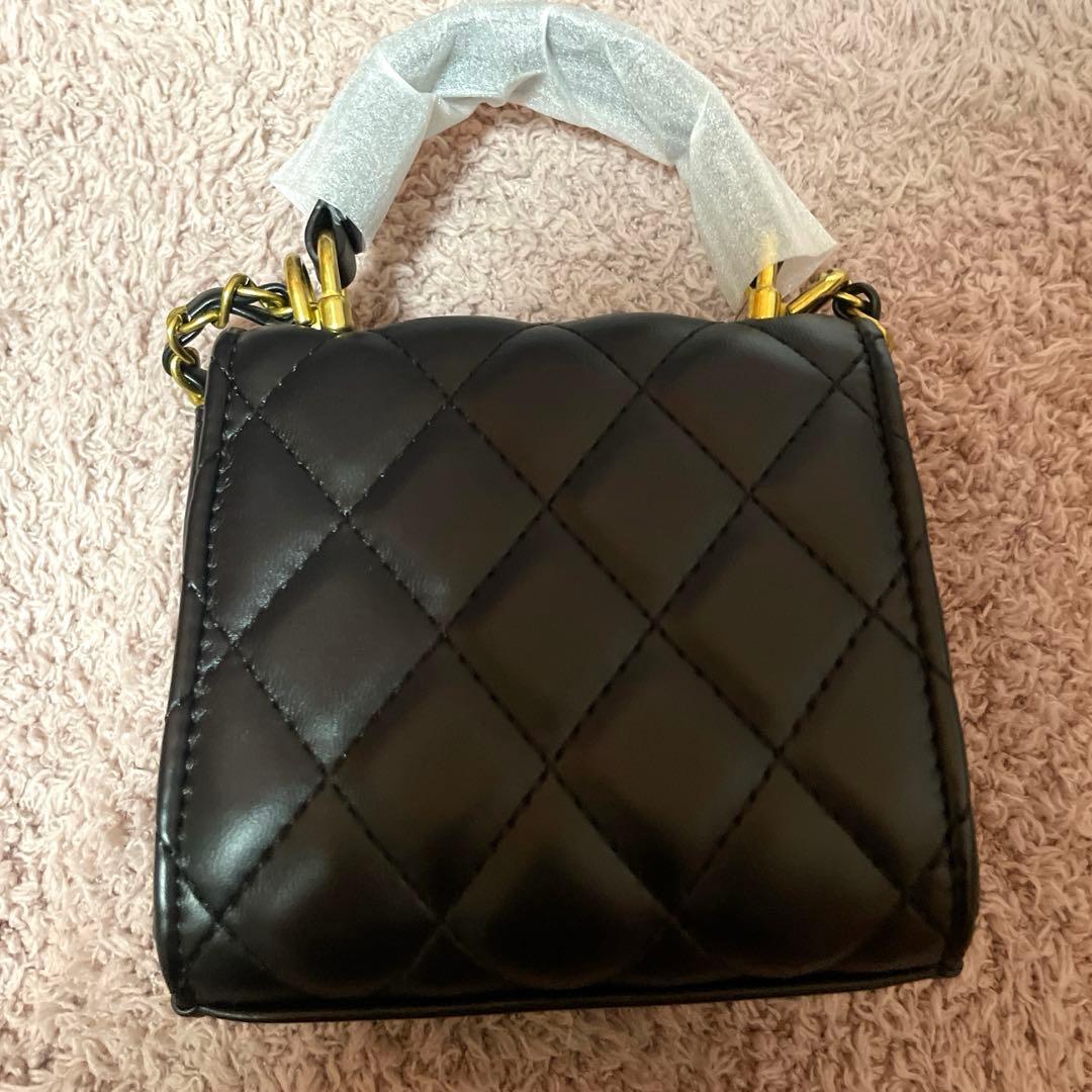 CHANEL シャネル ミニショルダーバッグ ノベルティ