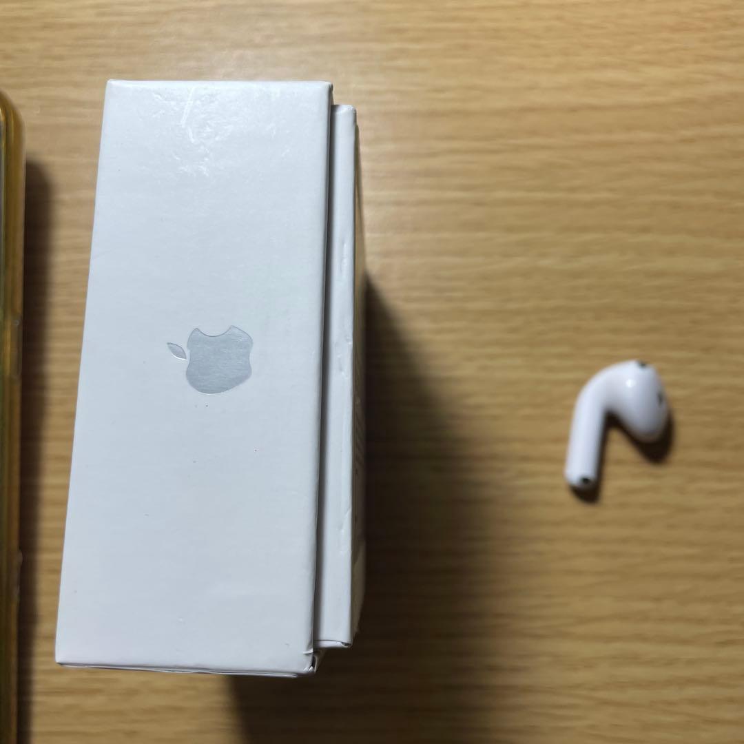 airpods4 アクティブノイズキャンセル。右耳聞こえません。ベノム