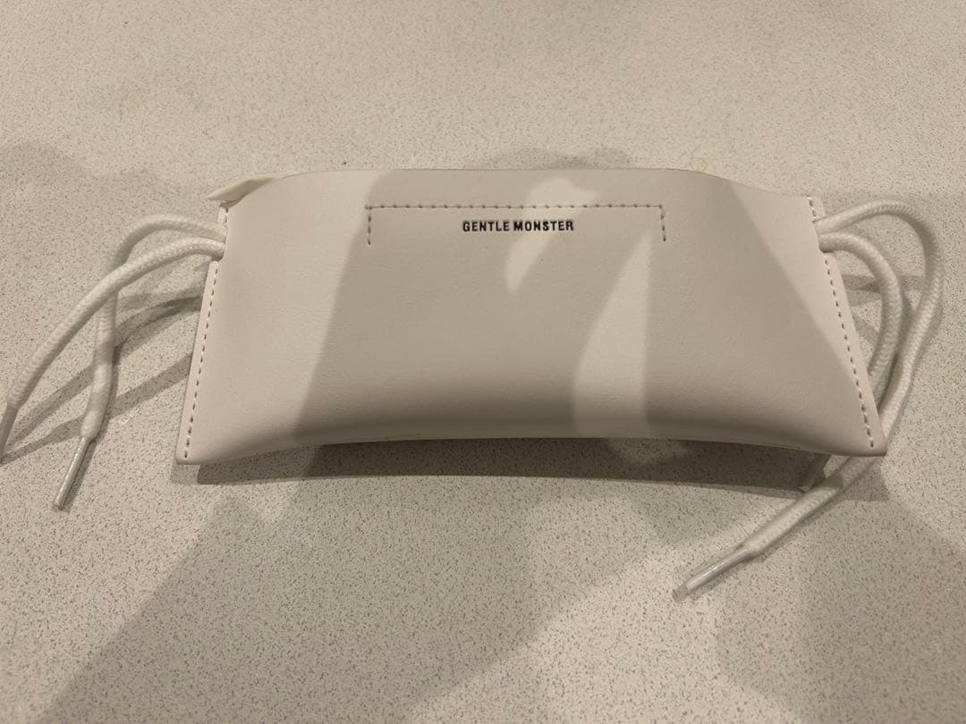 小物 GENTLE MONSTER BIG BULLY