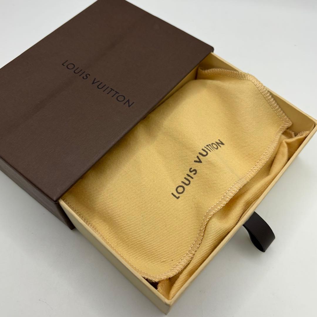 ルイヴィトン☆タイガアンヴェロップカルトドゥヴィジット名刺入れ・カード入れ