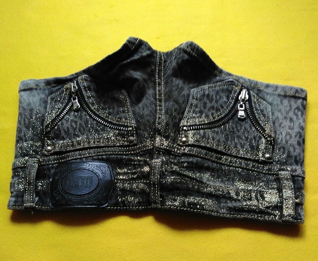 d.i.a.(ダイヤ)「 ヒョウ柄デニム ショートパンツ」サイズ24