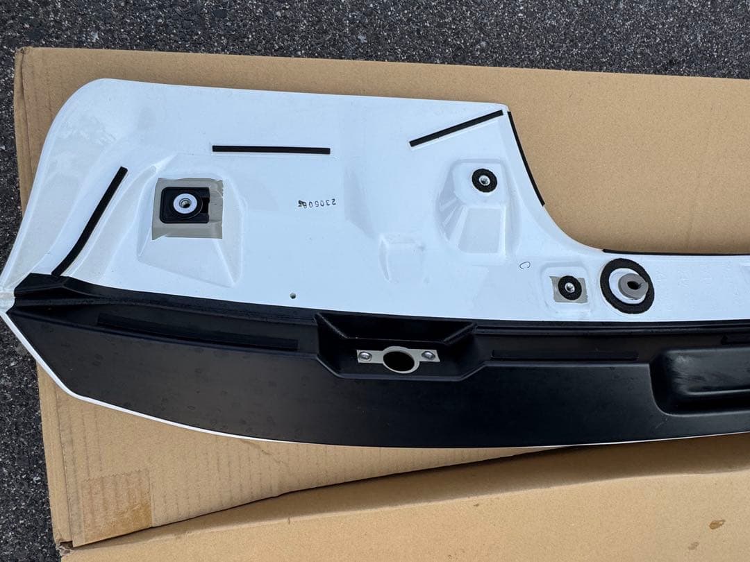 ランクル300 ZX モデリスタ リアスカート 中古 要補修