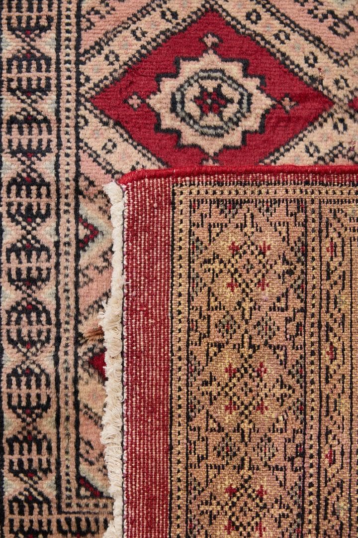 ヴィンテージラグ　トライバルラグ　パキスタン産（100×59cm）ベージュ　赤