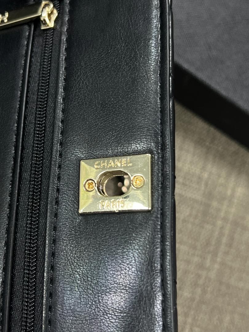 ✨VIP限定 状態良好 ブラック キルティングバッグ