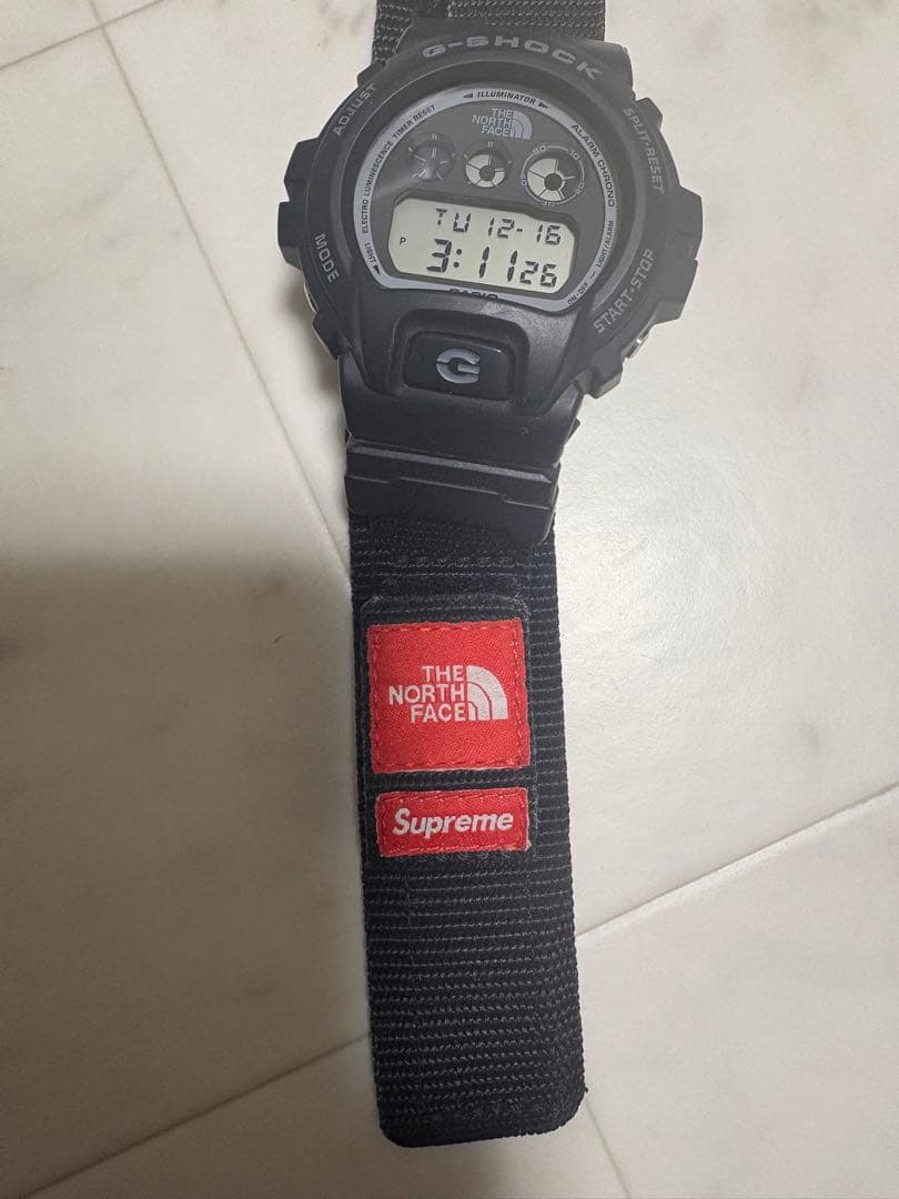 専用　supreme northface コラボ G-SHOCK