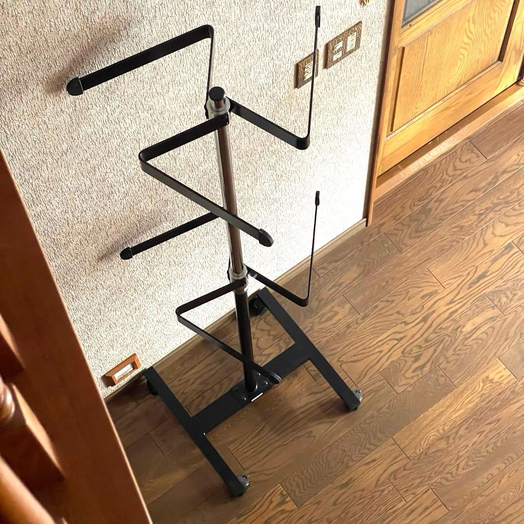 【商品】通販生活　回転ハンガーラック　森の服　SGマーク付き