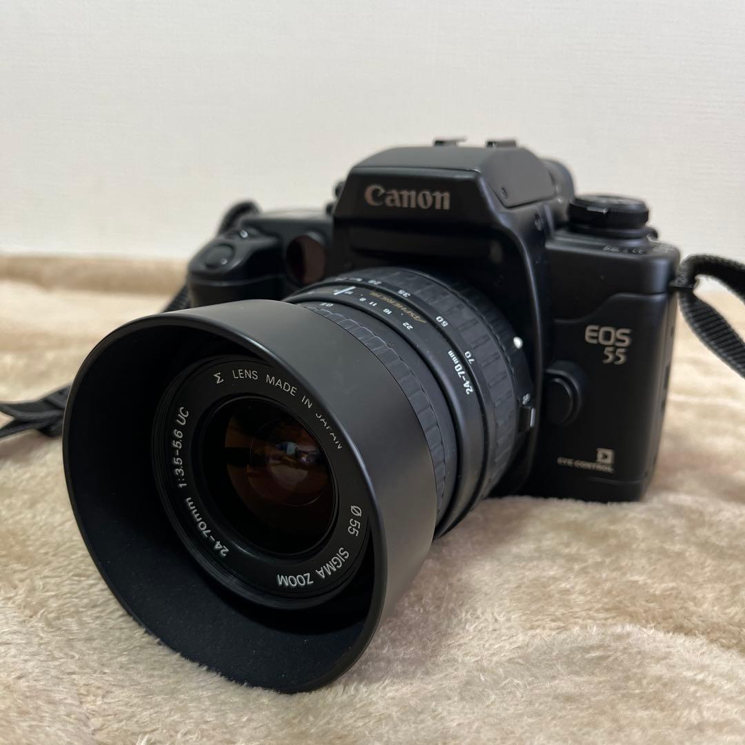 ★Canon EOS55 フィルムAF一眼レフ　交換レンズ2本他、道具一式！