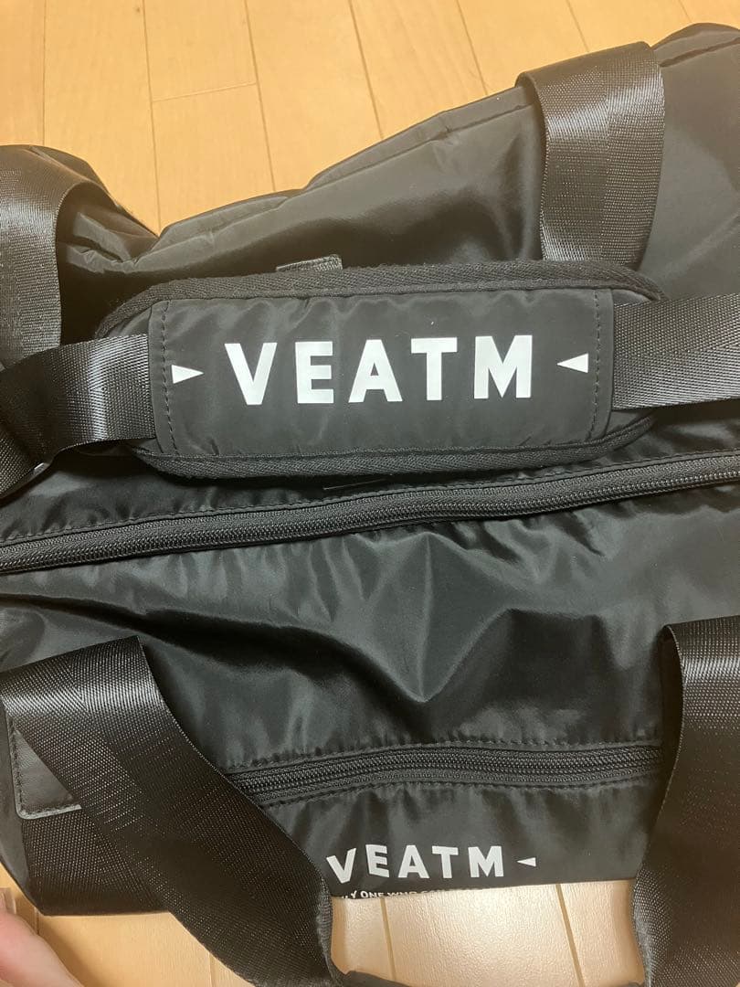 VEATM 黒 ボストンバッグ