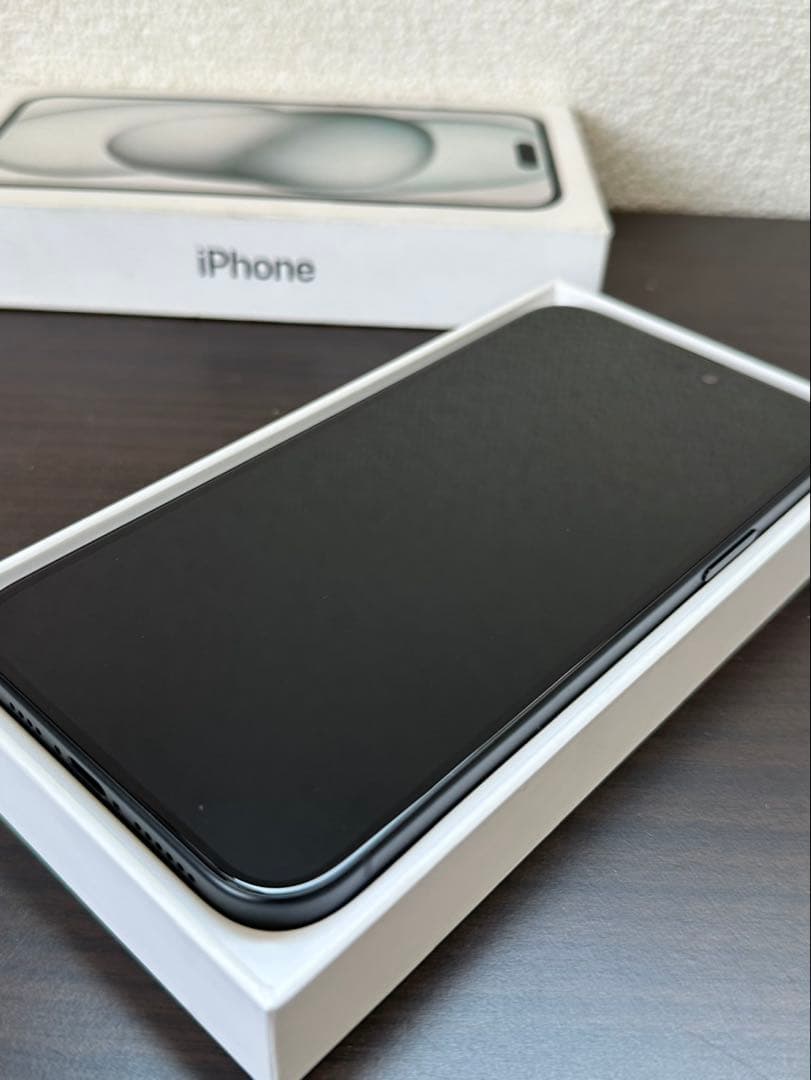 スマートフォン本体 G1334 iPhone15Plus 128GB