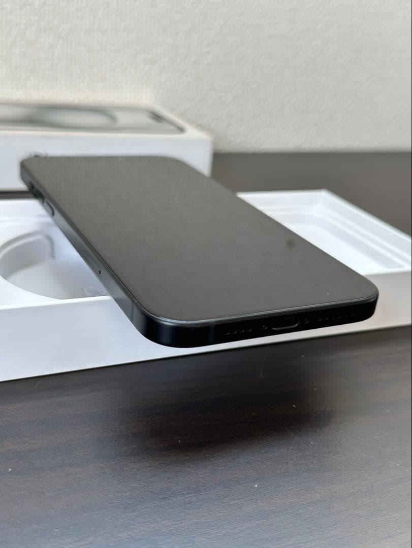 スマートフォン本体 G1334 iPhone15Plus 128GB