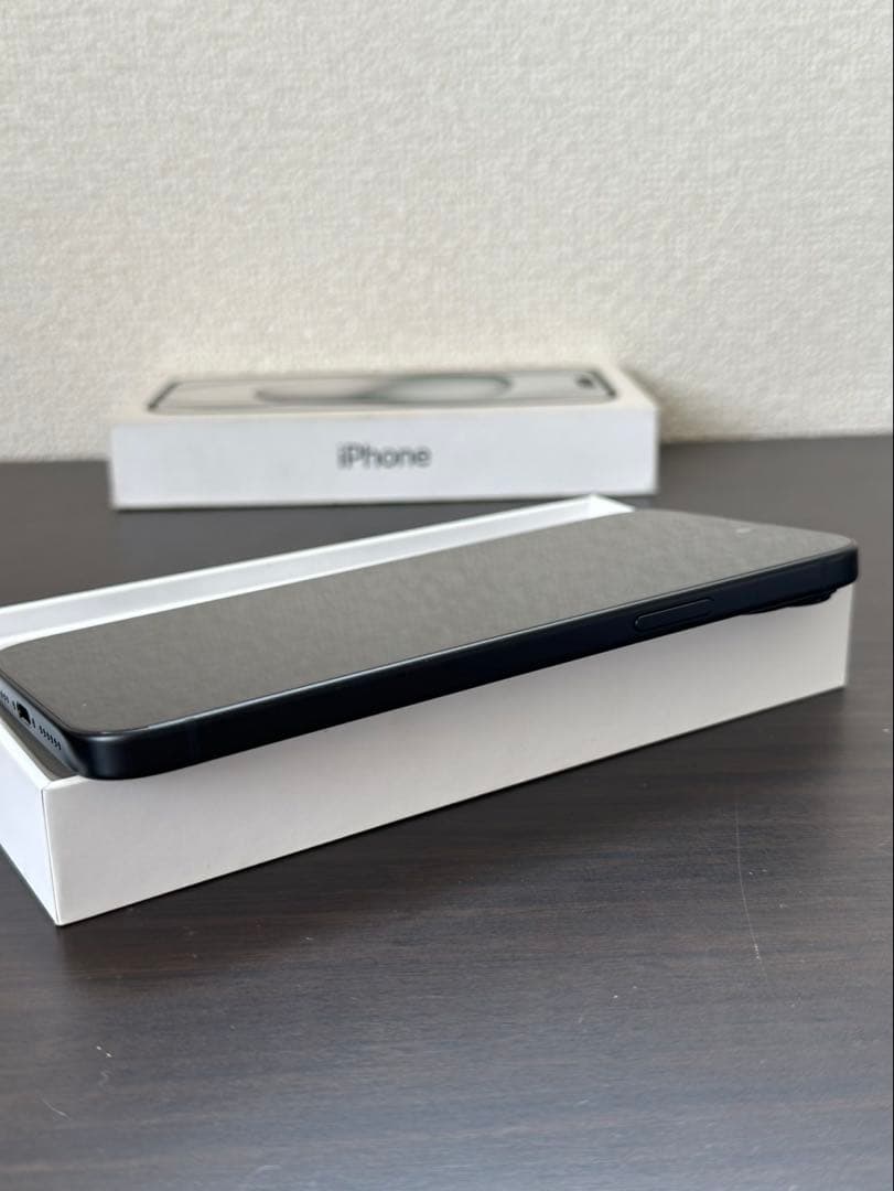 スマートフォン本体 G1334 iPhone15Plus 128GB