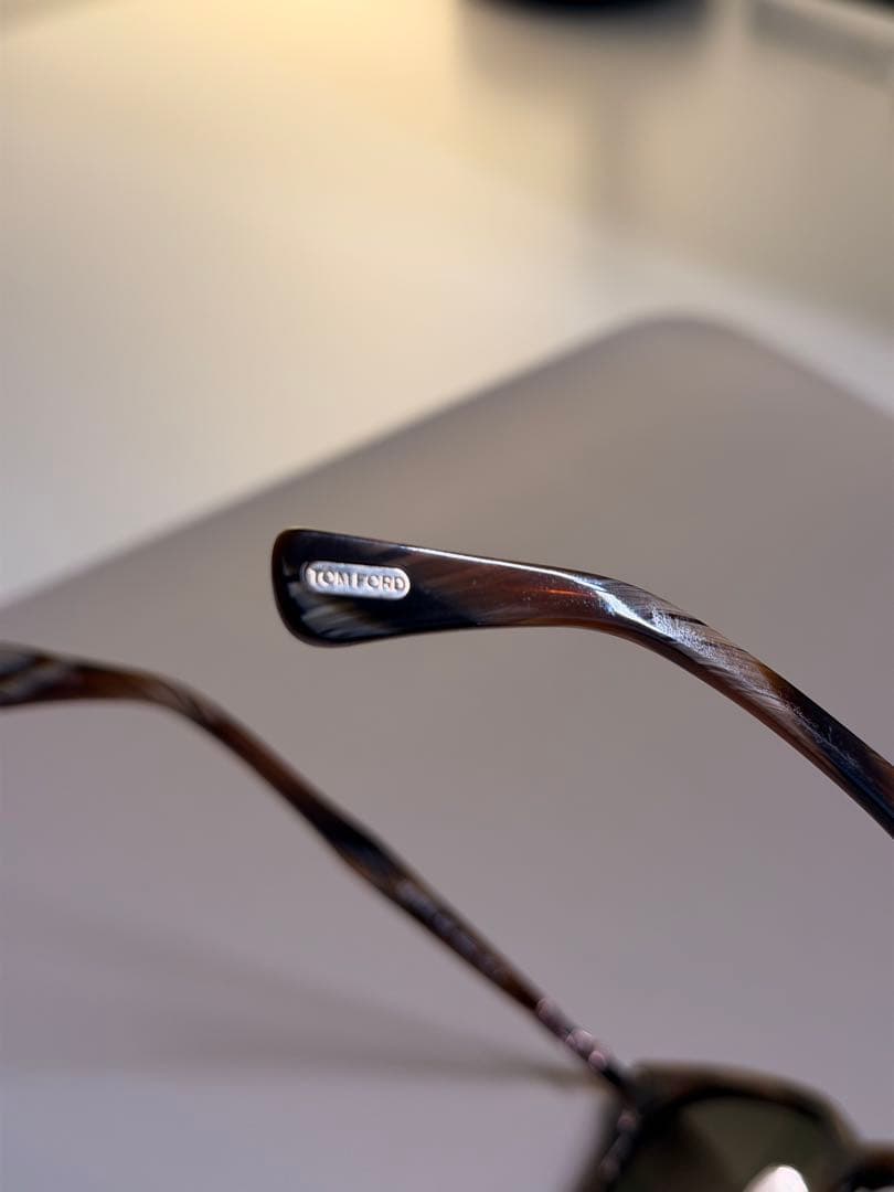 【疑似餌太郎 】TOM FORD トムフォード TF1151-D 62P