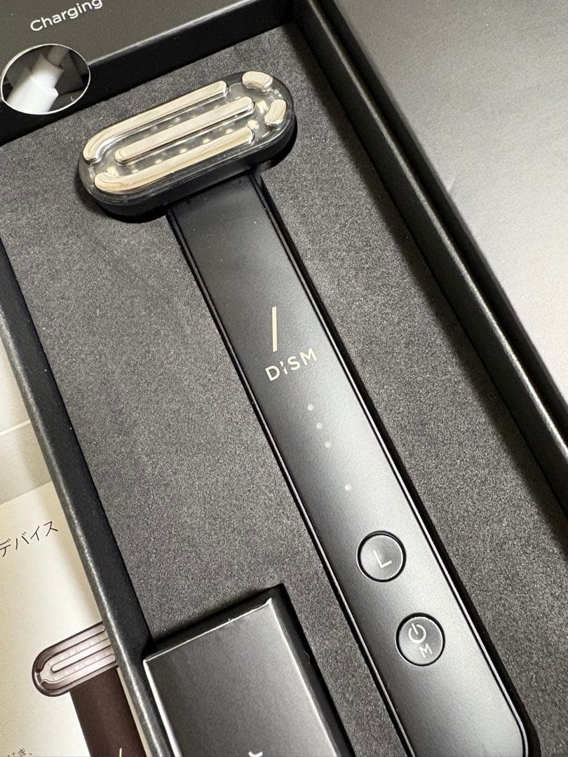 DISM ディズムEMS 美顔器 ブラック中古