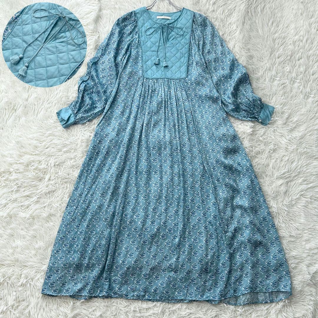 美品✨ ヌキテパ 2024年 モダールサテンフラワーツリープリント ヨークドレス