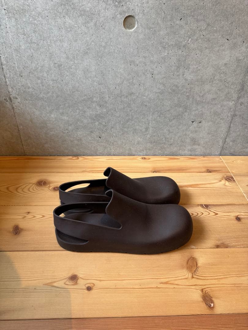 BOTTEGA VENETA｜ラバーサンダル｜サイズ40｜ほぼ新品｜箱・保存袋付