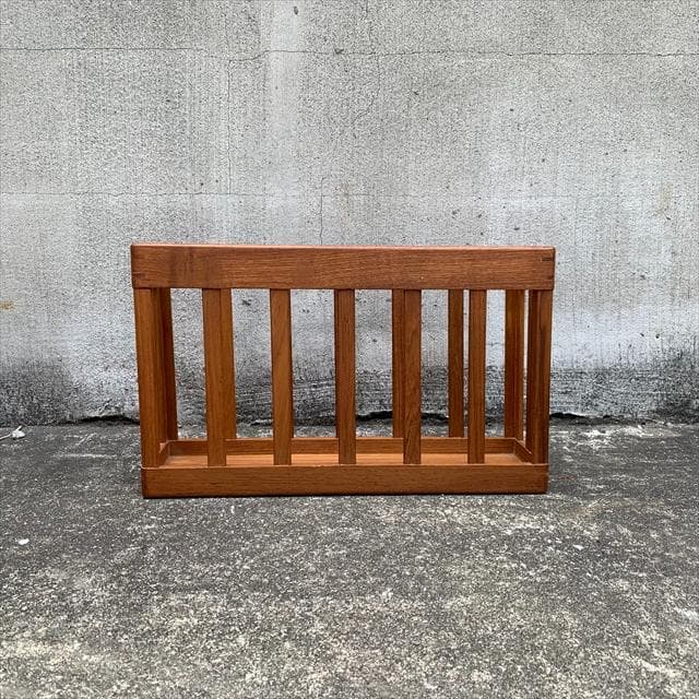 北欧デンマーク｜チーク材ウォールマガジンラック｜ヴィンテージ｜