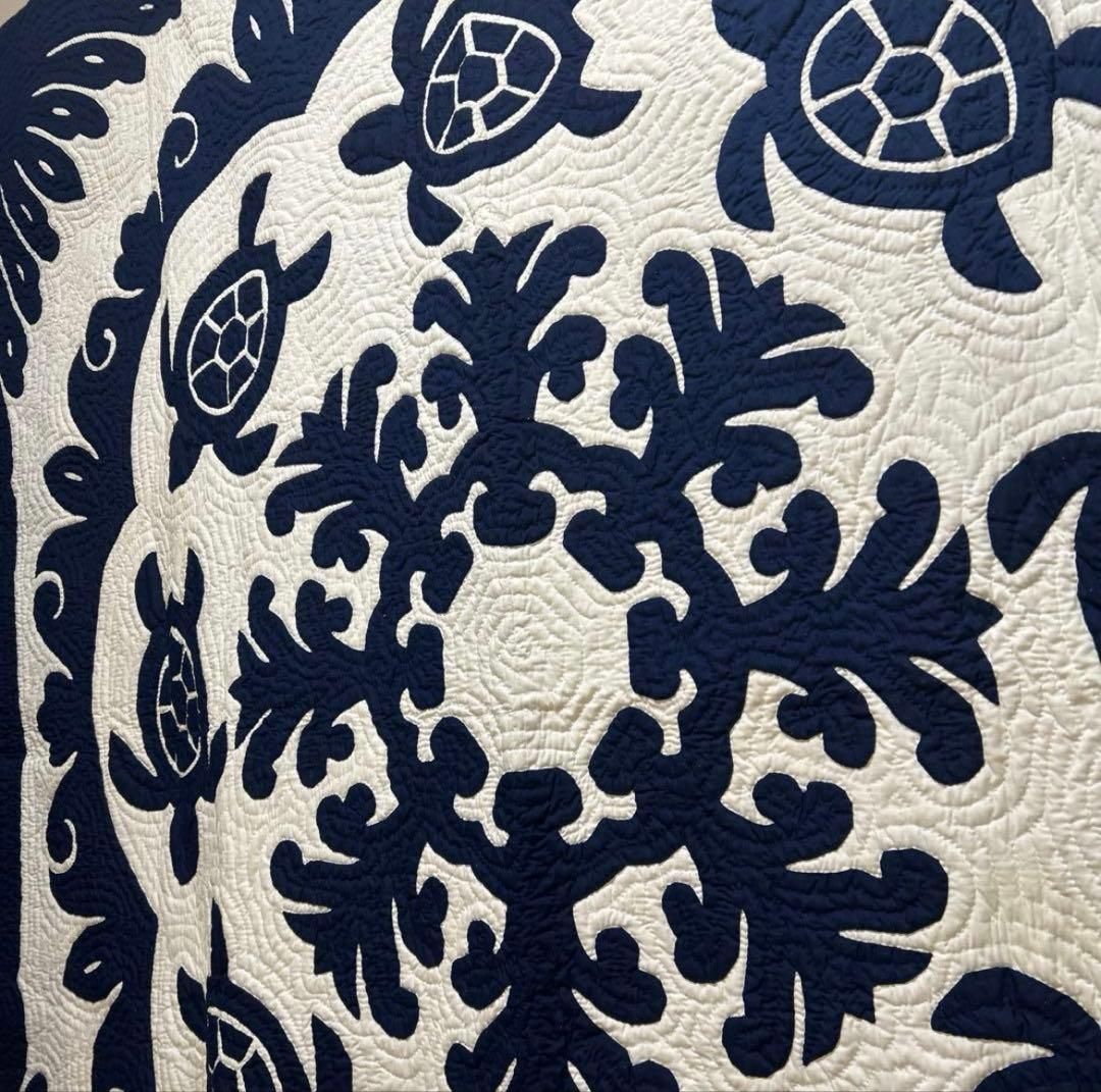 値下げ中！【一点物！】高級　手縫いハワイアンキルト 198×198 ホヌ柄 紺色