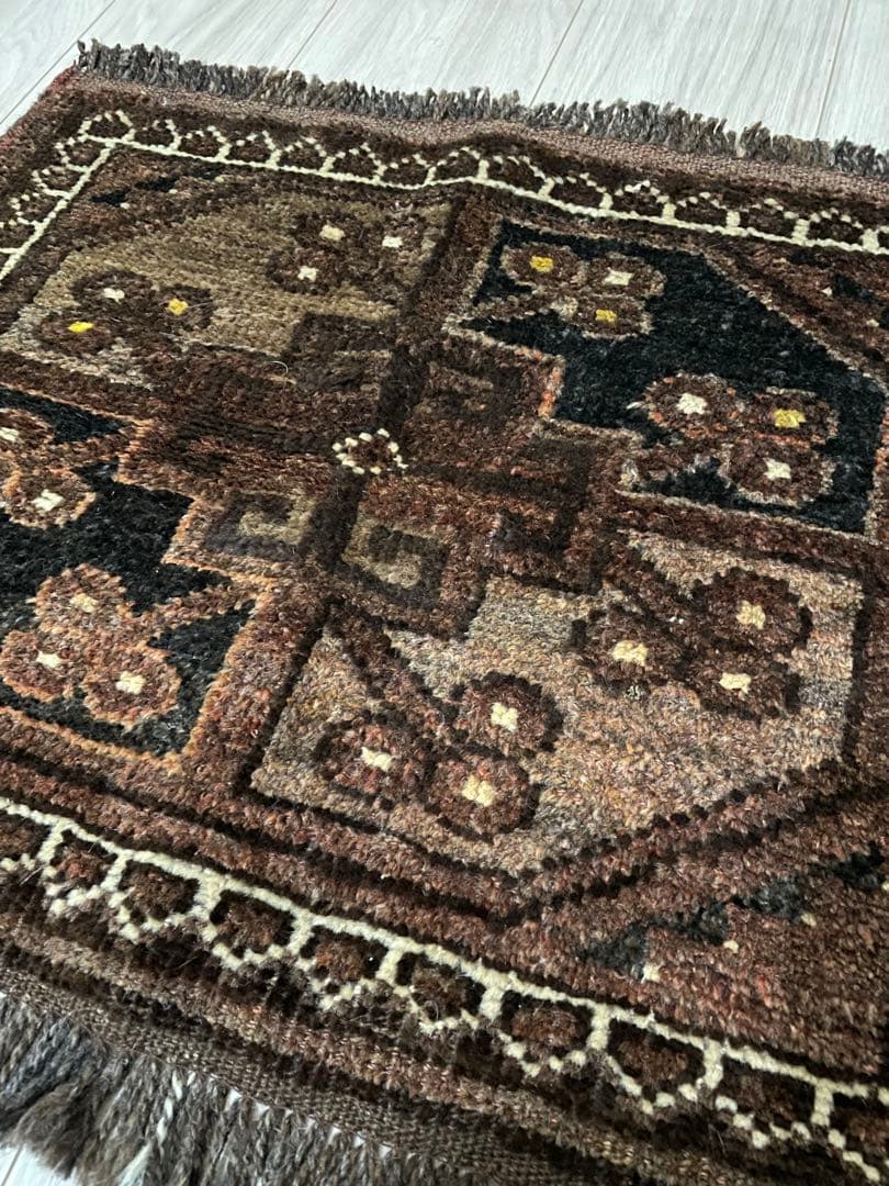 ヴィンテージラグ　トルクメン　スモールラグ