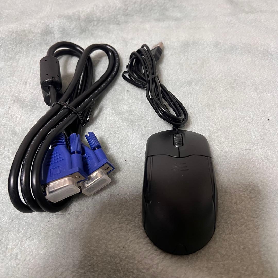 DS-7604NI-I1/4Pネットワークビデオレコーダー　カメラx3