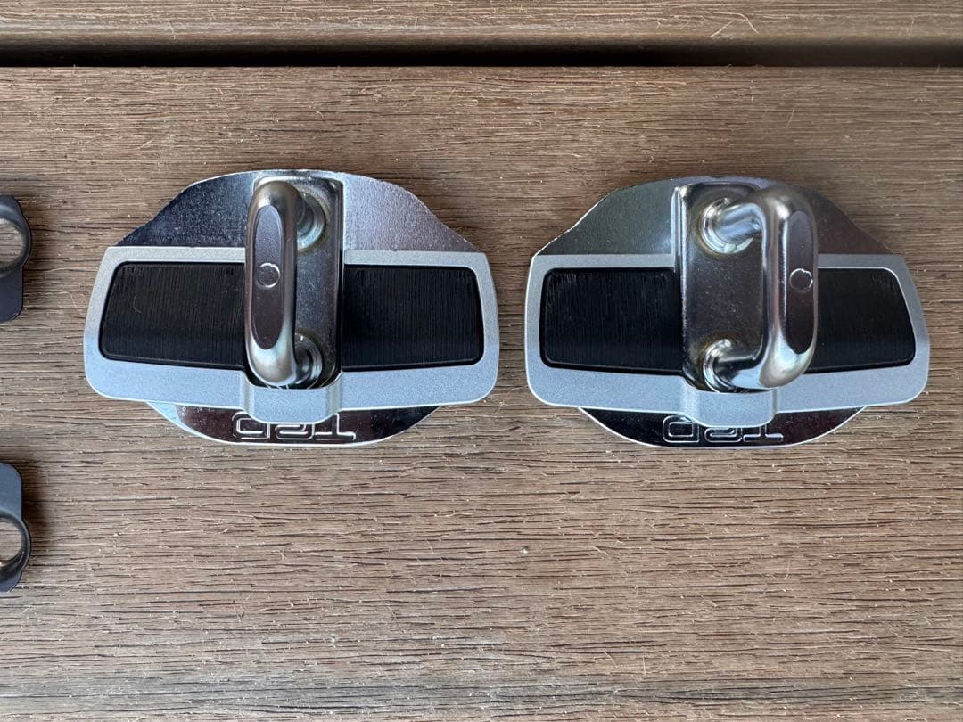 TRD ドアスタビライザー Fドア左右　アルファード AGH30後期