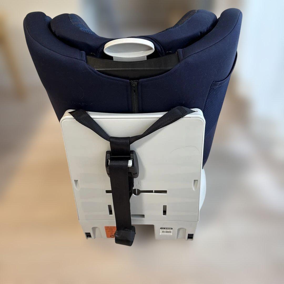 【希少】西松屋 チャイルドシート 回転式 アイターン fix ロングISOFIX