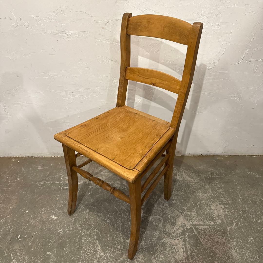 unanaヴィンテージ　ダイニングチェア　カフェチェア　1