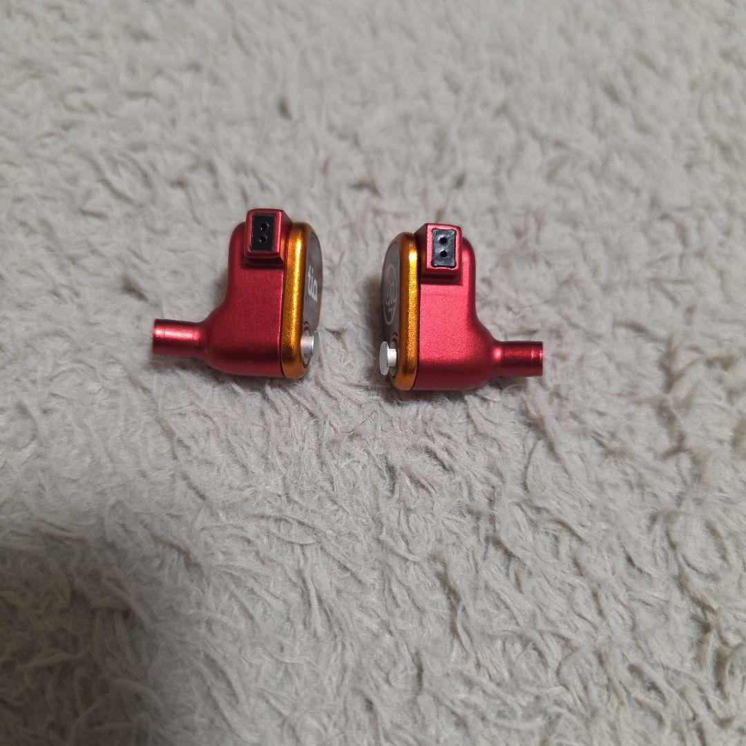 64audio U18T tzar ユニバーサル