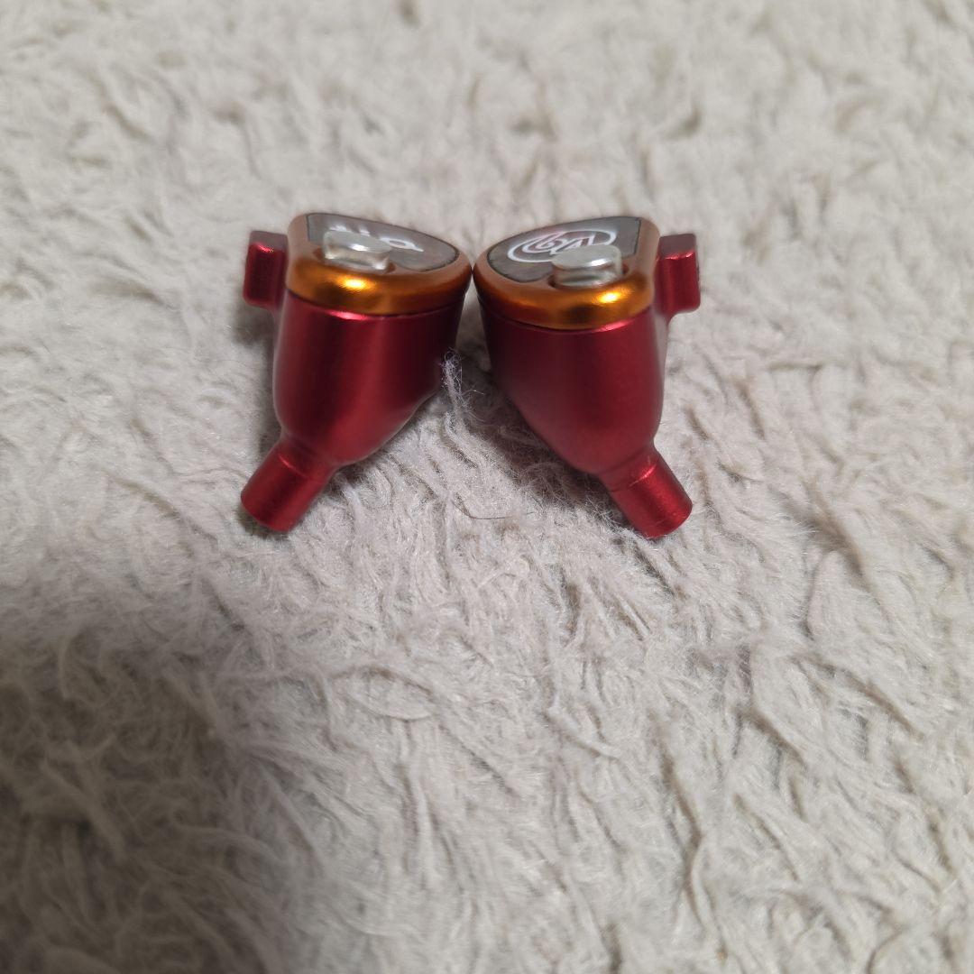 64audio U18T tzar ユニバーサル