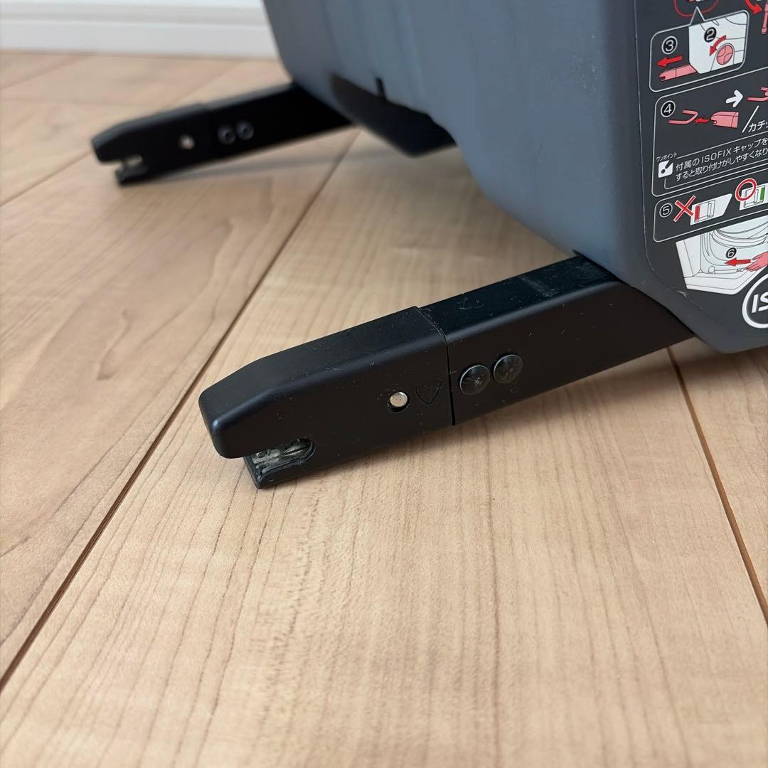 Combi クルムーブISOFIXチャイルドシート エッグクッションネイビー