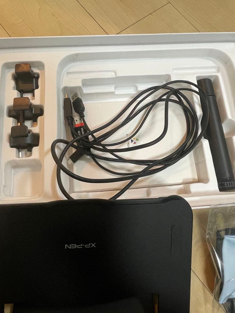 XP-PEN Artist 13.3 Pro 本体 液タブ