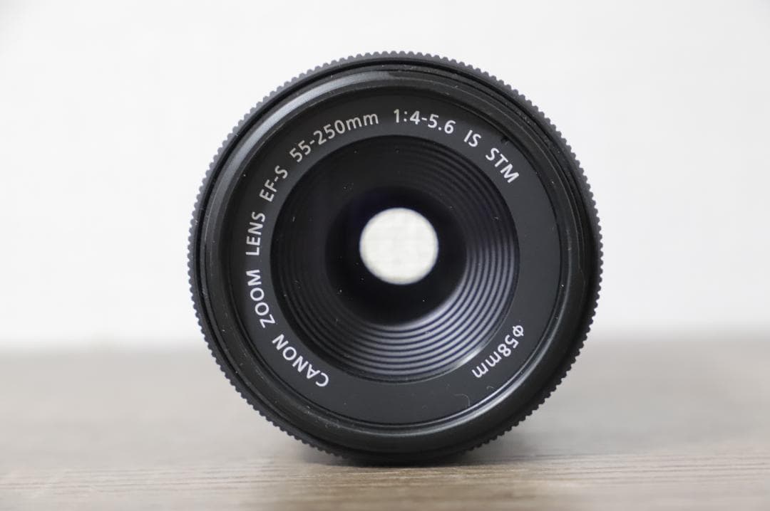 Canon EF-S 55-250mm f/4-5.6 IS STM　美品