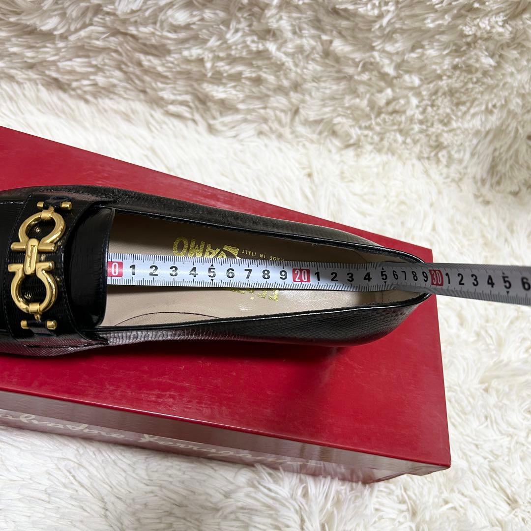 Salvatore Ferragamo フェラガモ ガンチーニ ローファー