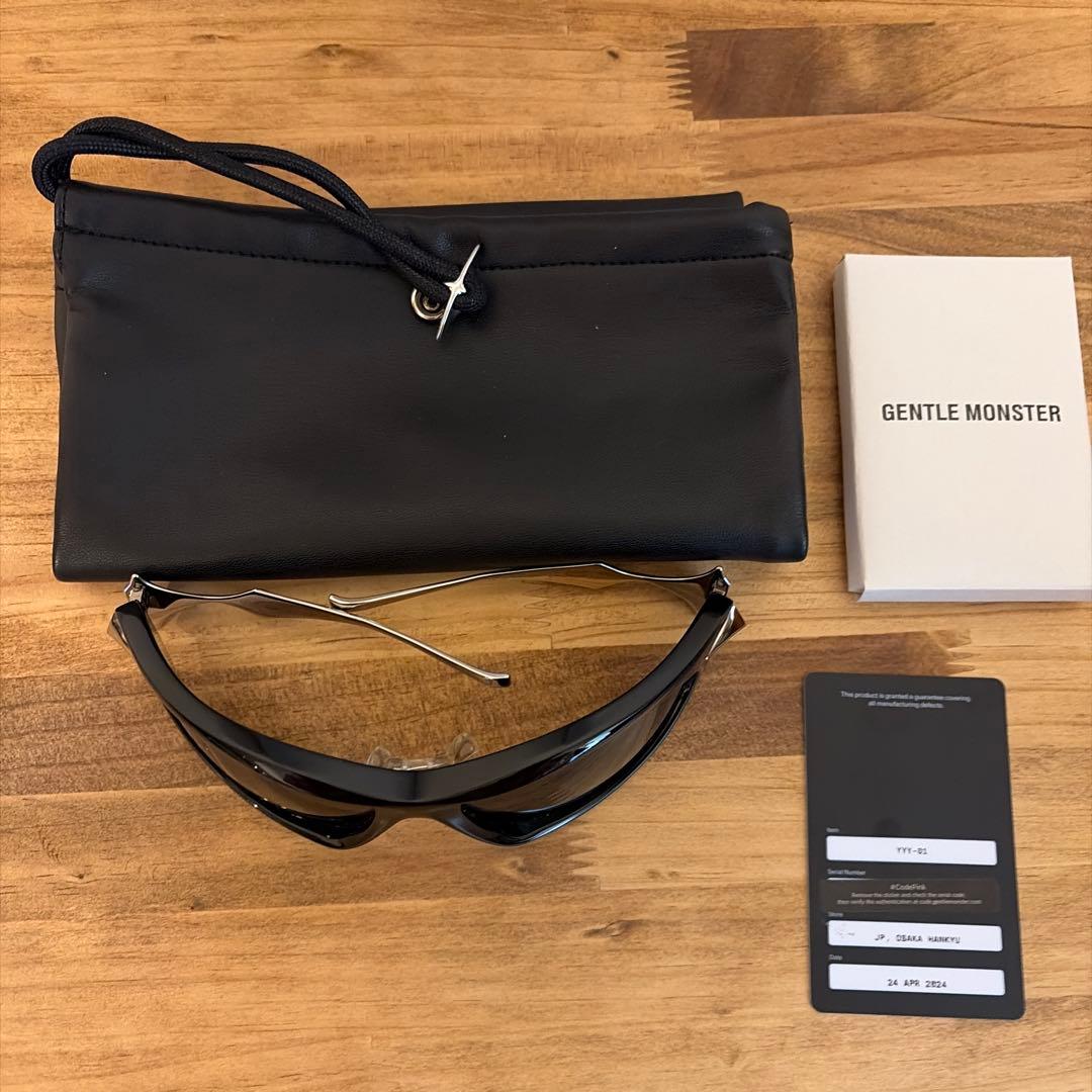 小物 GENTLE MONSTER Yyy-01