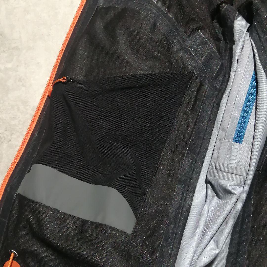 【良品】mont-bell スキー スノーボ―ドウエア コスミックパーカ M