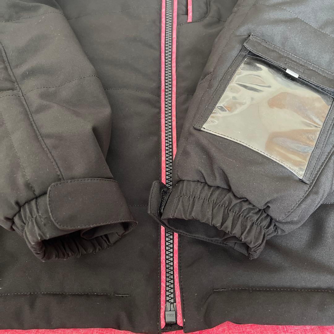 【美品】DESCENTE スキーウェア上下 160cm ブラック ピンク