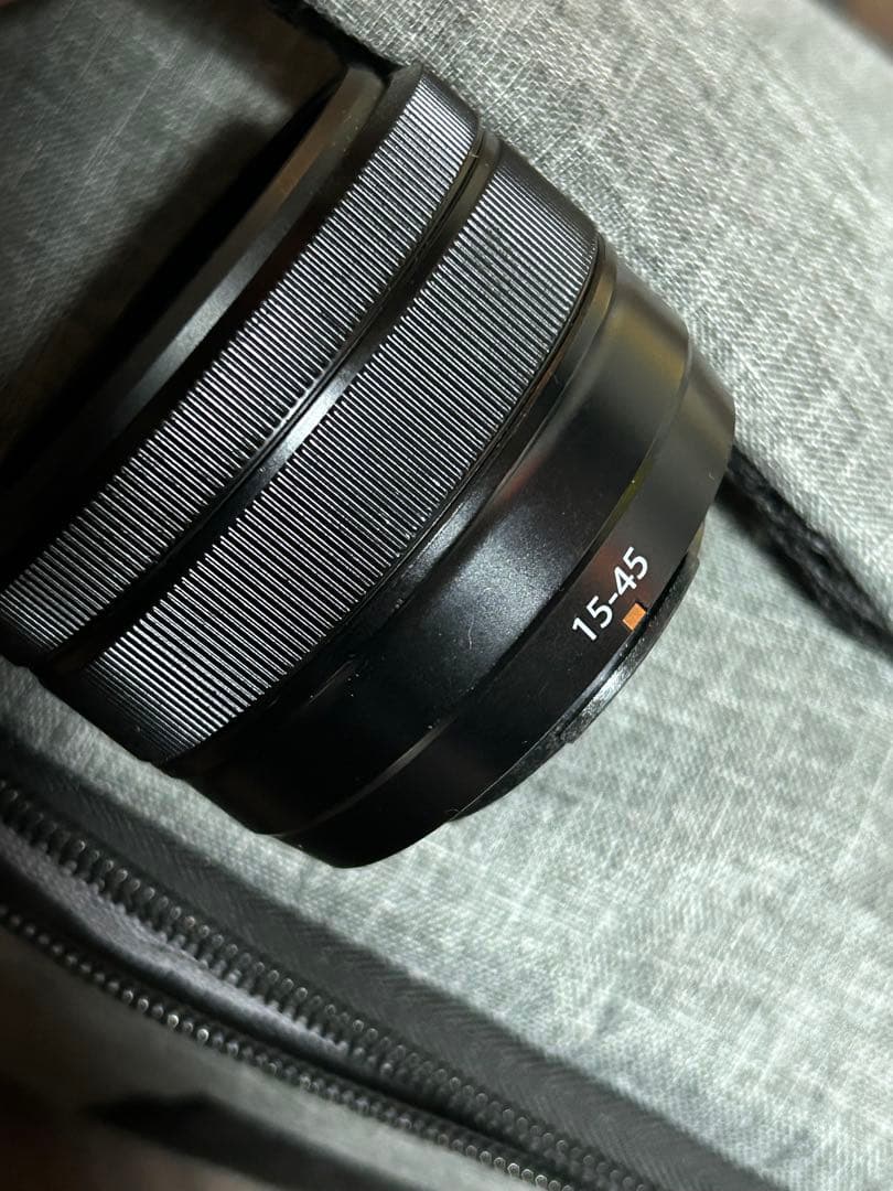 FUJIFILM X-T200 超美品 (部品付き)(バック付き)