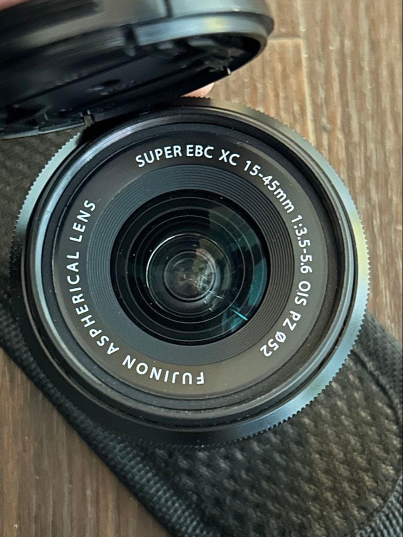 FUJIFILM X-T200 超美品 (部品付き)(バック付き)