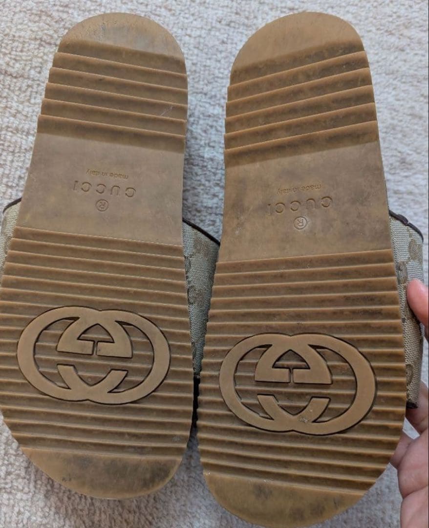 GUCCI GGパターン スライドサンダル ベージュ