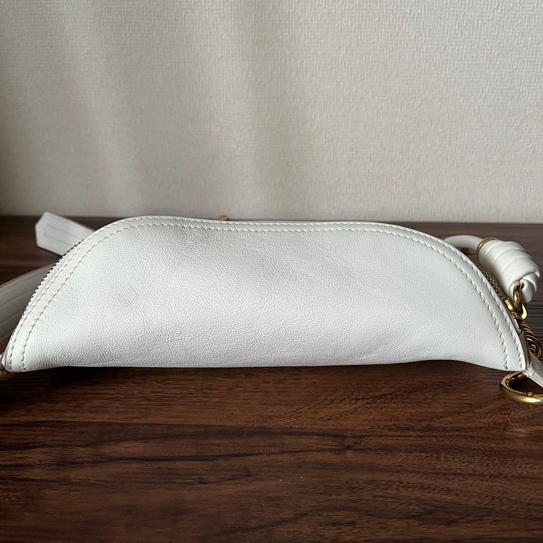 【美品！！】GIVENCHY ジバンシー ジバンシィ ボディバッグ ロゴ レザー