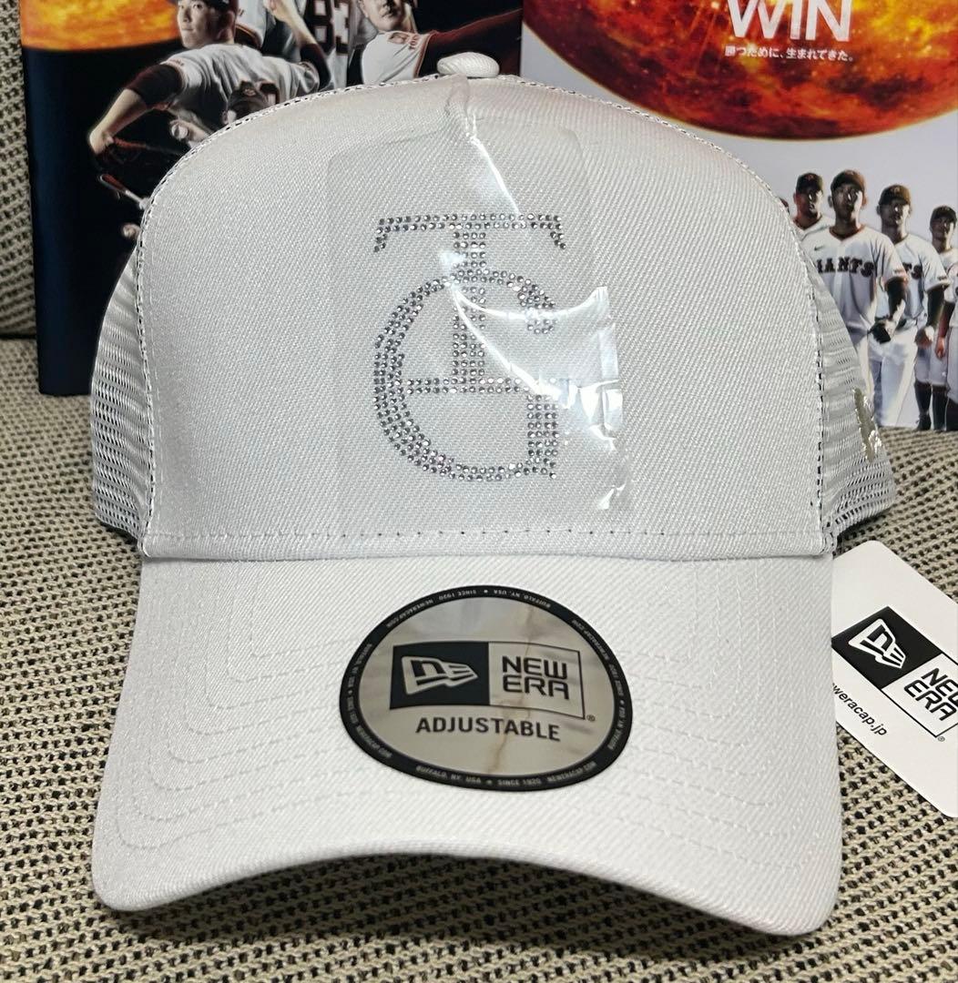読売ジャイアンツ　ニューエラ ラインストーン　9FORTY ホワイト　新品未使用