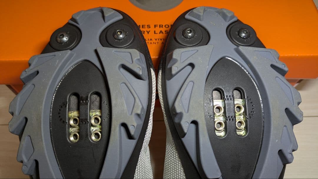 DMT KM4 Knitted Upper サイズ42 27 cm