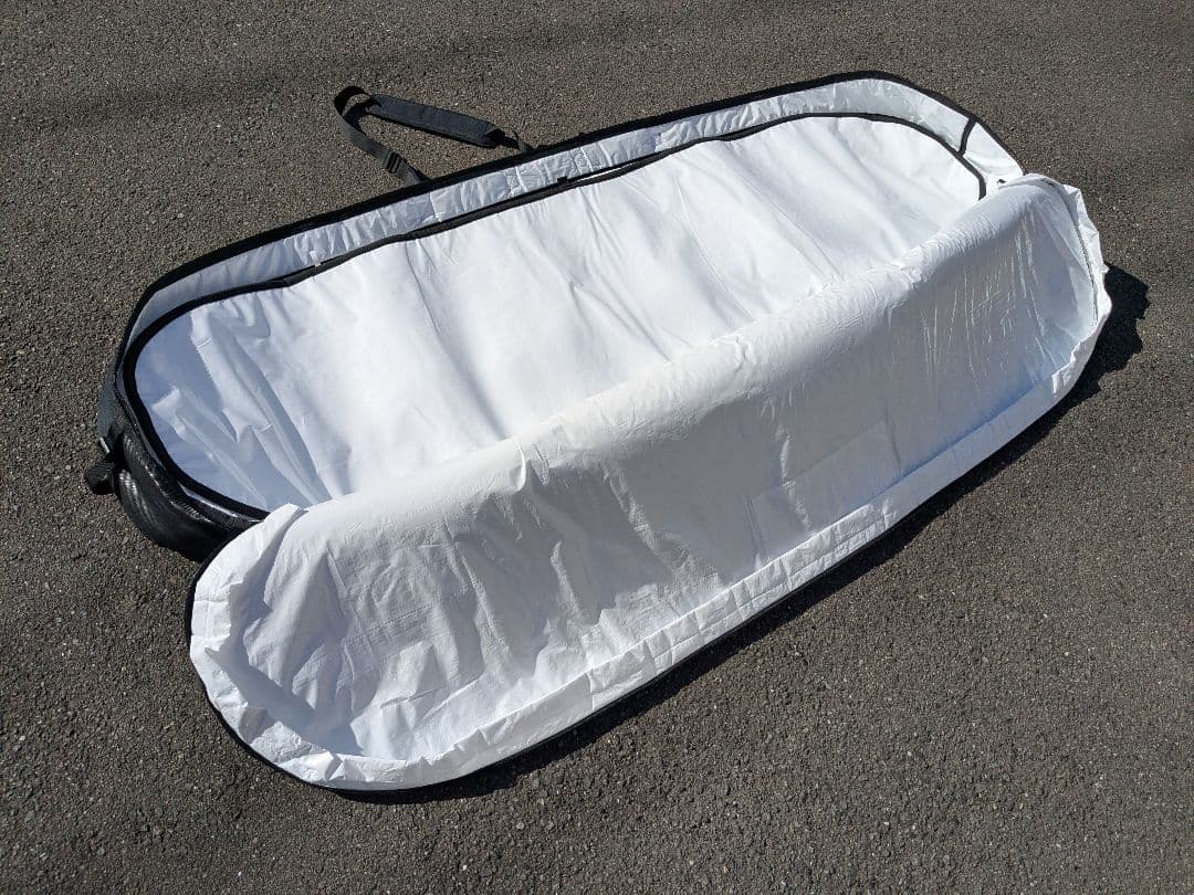 TLS 　2枚収納可サーフボードハードケース　7'0 ミッドレングス　ブラック