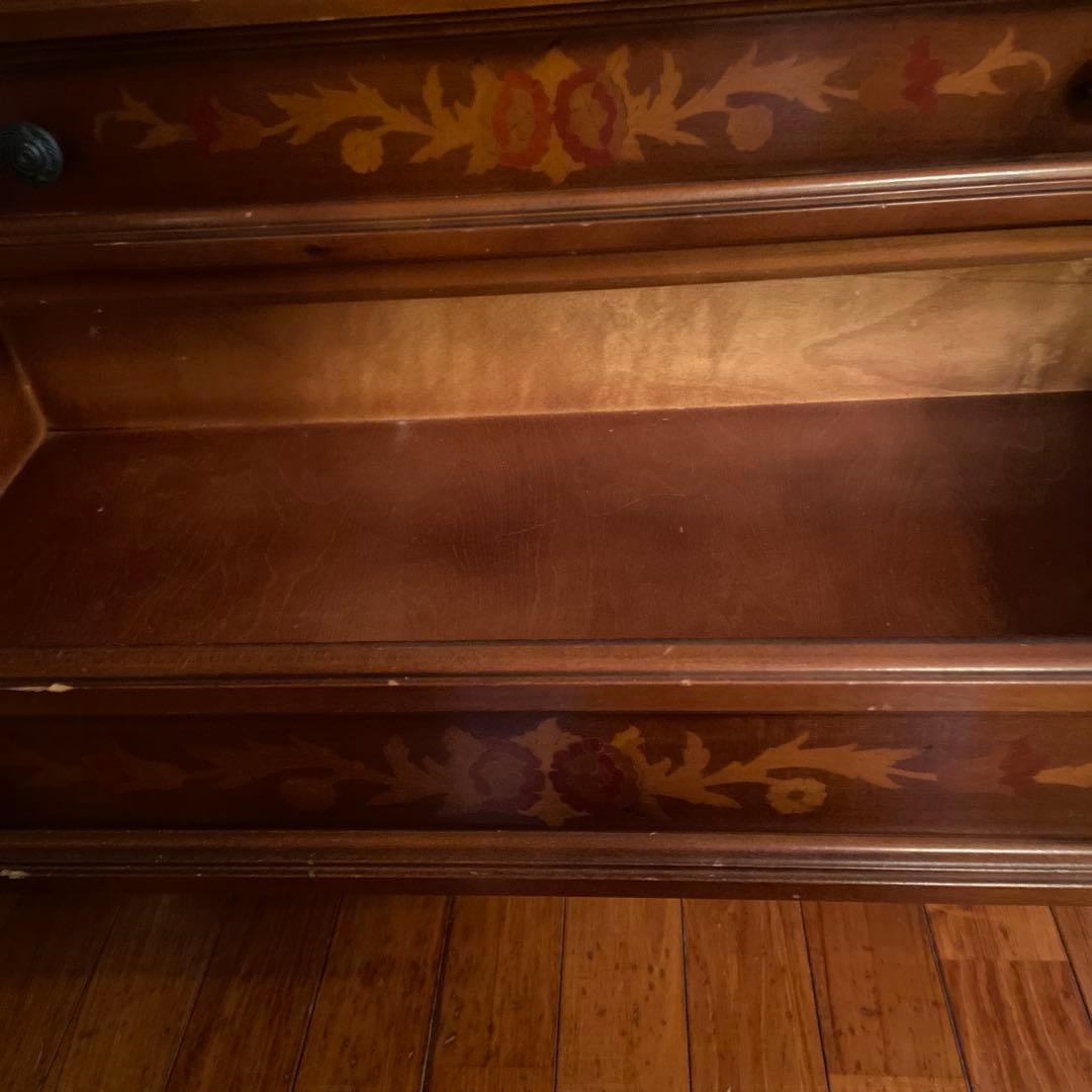 イタリアキャビネット